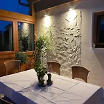 Gaestehaus Brugger Casa de hóspedes 3*