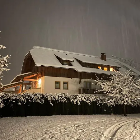 Gaestehaus Brugger 3* Hermagor-Pressegger See