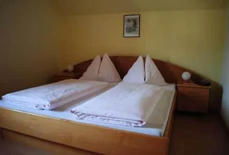 Pensjonat Gaestehaus Brugger